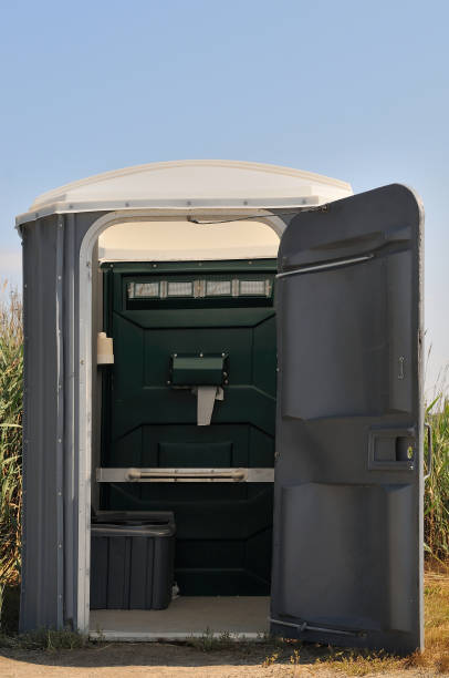 Best Event porta potty rental  in Findlay, OH
